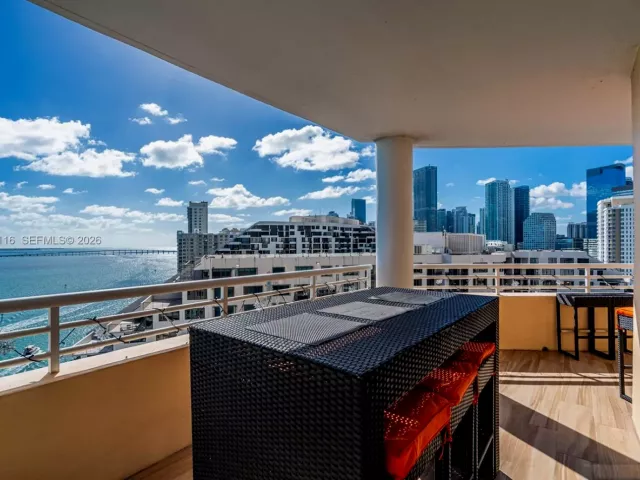 Продажа квартиры #1808 - фото 7371120