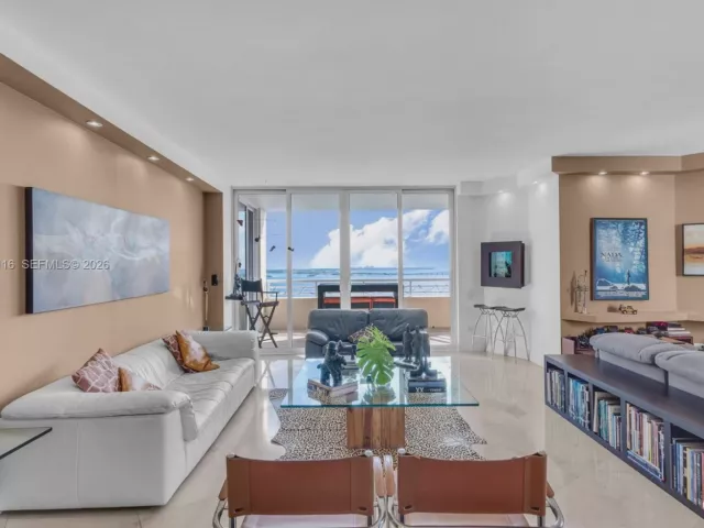 Продажа квартиры #1808 - фото 7371121