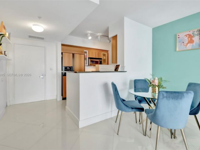 Продажа квартиры #2616 - фото 7294393