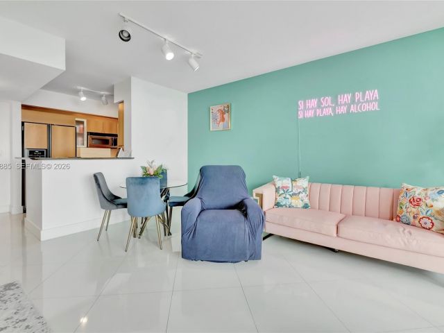 Продажа квартиры #2616 - фото 7294404