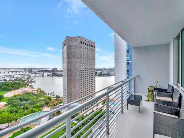 Продажа квартиры #2616 - фото 7294409