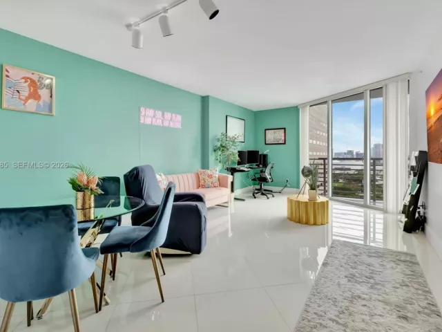 Продажа квартиры #2616 - фото 7294410