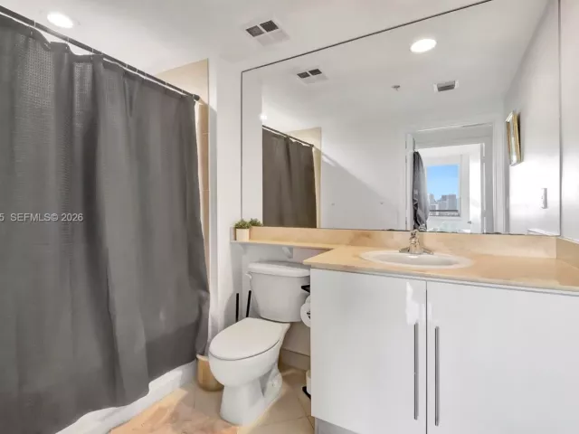 Продажа квартиры #2616 - фото 7294389