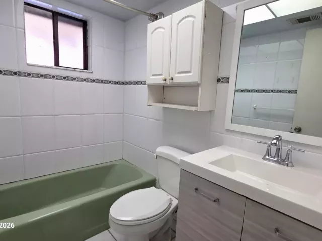 Продажа дома по адресу 8755 SW 53rd Street - фото 8977312