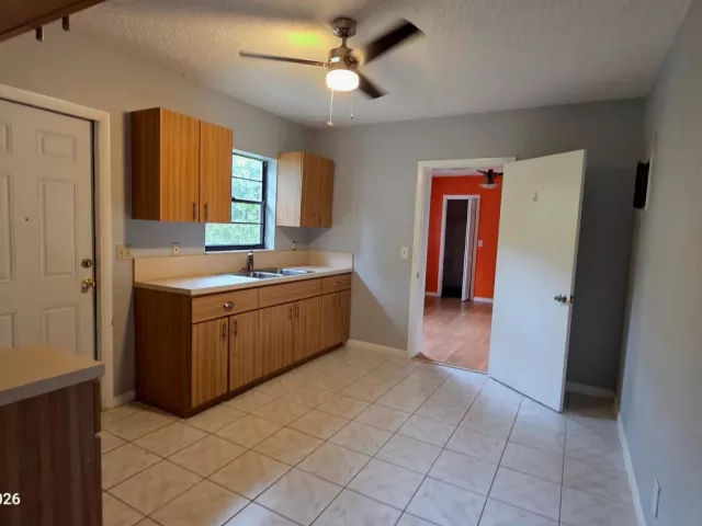 Продажа дома по адресу 8755 SW 53rd Street - фото 8977318