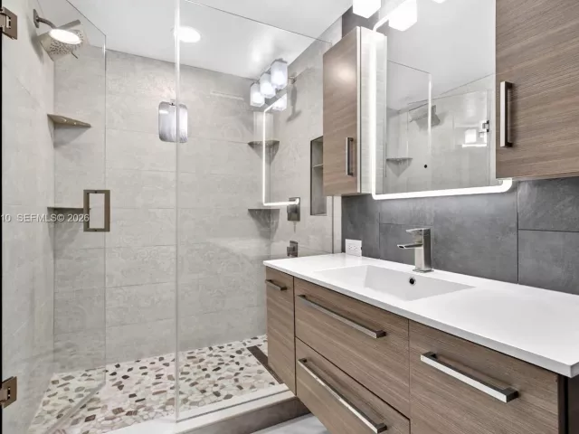 Продажа квартиры #3206 - фото 7395673