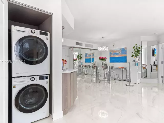 Продажа квартиры #1017 - фото 7302242