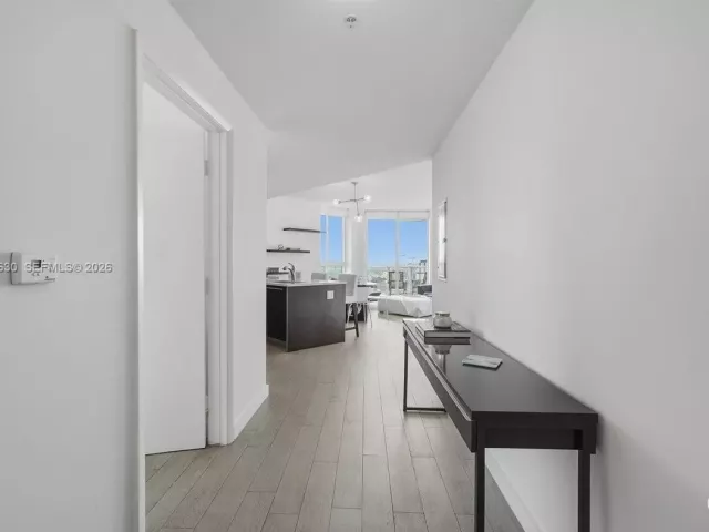 Продажа квартиры #1518 - фото 7294730