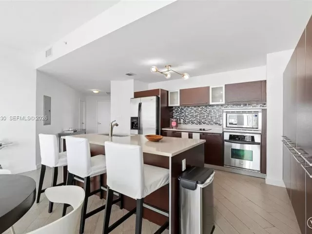 Продажа квартиры #1518 - фото 7294735