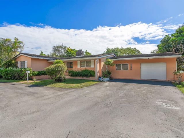 Продажа дома по адресу 1230 Bird Road - фото 7535027