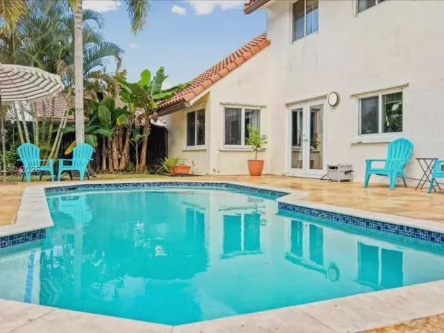 Продажа дома по адресу 2560 Bass Way - фото 7535660