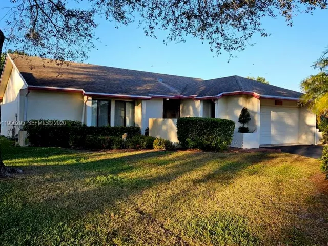 Продажа дома по адресу 10301 Greenbriar Ct - фото 7383408