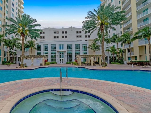 Квартира в аренду номер2005W - фото 7429141