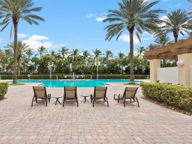 Квартира в аренду номер2005W - фото 7429143