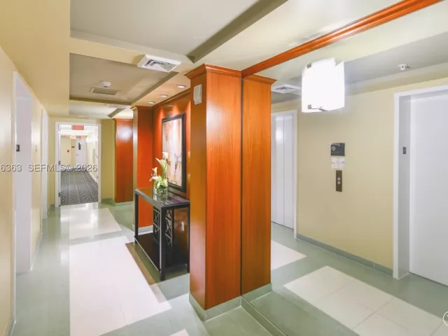 Квартира в аренду номер1408E - фото 9085736