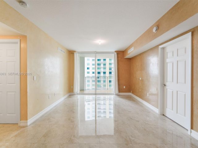 Квартира в аренду номер1408E - фото 7429177