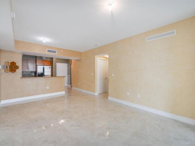 Квартира в аренду номер1408E - фото 7429178