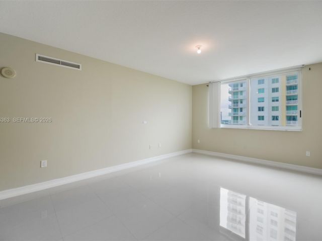 Квартира в аренду номер1408E - фото 7429183