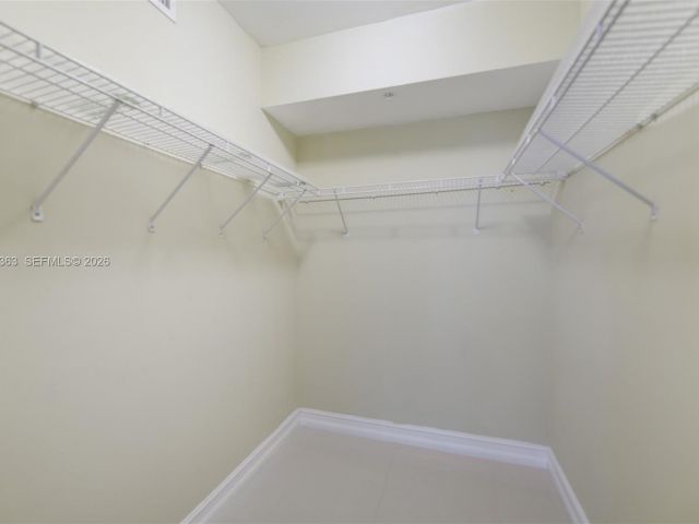 Квартира в аренду номер1408E - фото 7429186