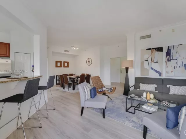 Продажа квартиры #612 - фото 7353955