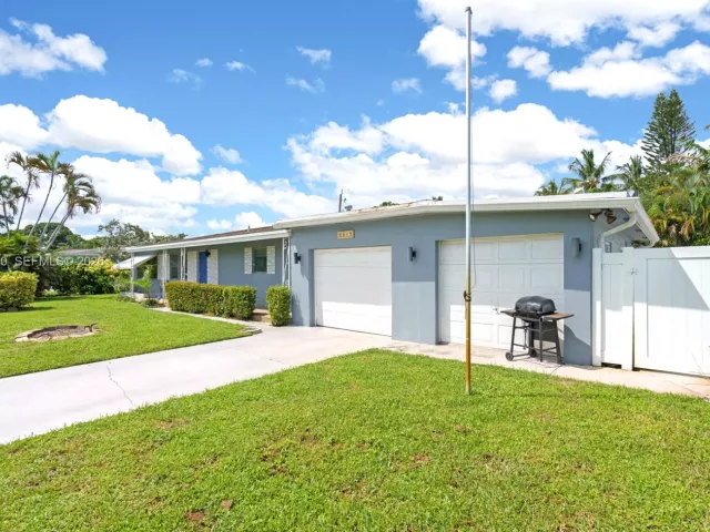 Продажа дома по адресу 2217 NW 4th Ave - фото 7301618