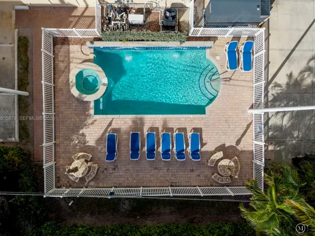 Продажа дома по адресу 430 Sunset Dr - фото 7307002