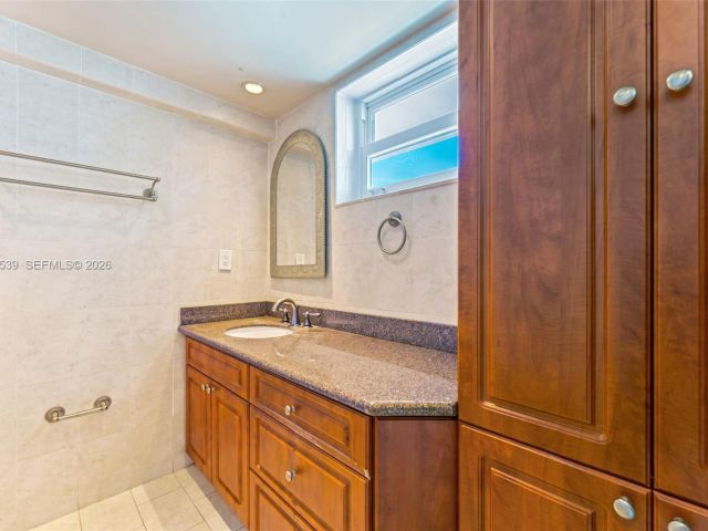 Квартира в аренду номер - фото 7413334