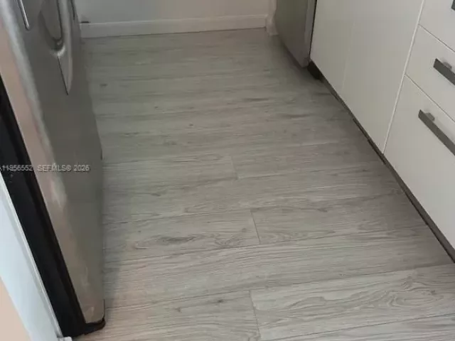 Продажа квартиры #1305 - фото 7300711