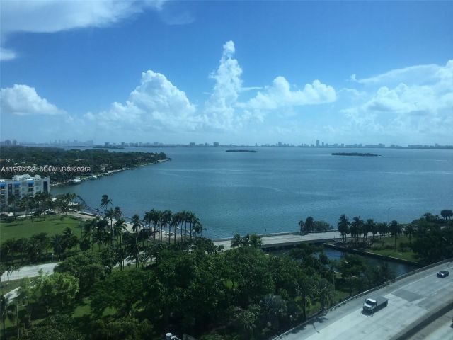 Продажа квартиры #1305 - фото 7300709