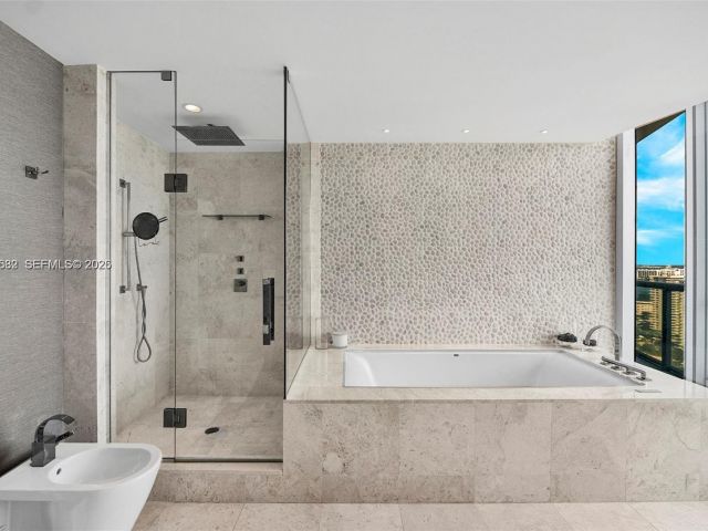 Продажа квартиры #2608 - фото 7301699