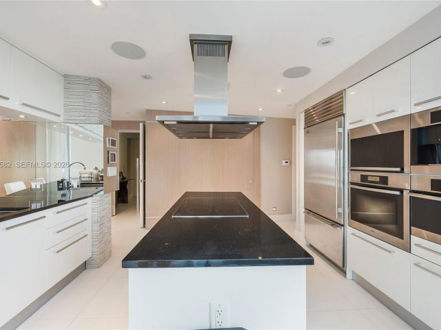 Продажа квартиры #2608 - фото 7301701