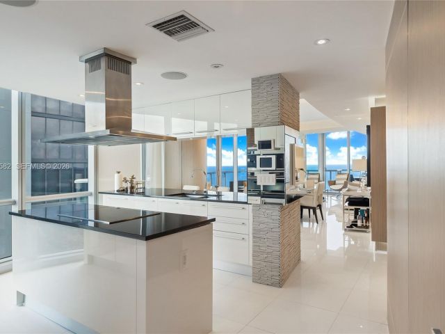 Продажа квартиры #2608 - фото 7301703