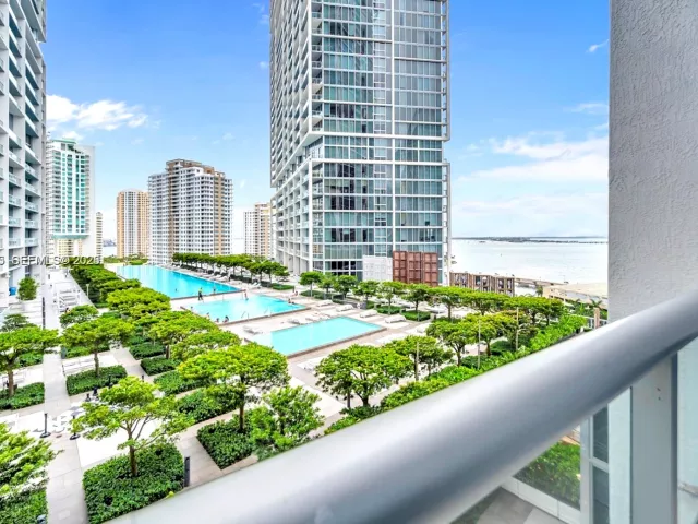 Продажа квартиры #1711 - фото 7302670