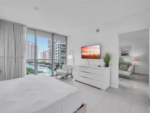 Продажа квартиры #1711 - фото 7302659