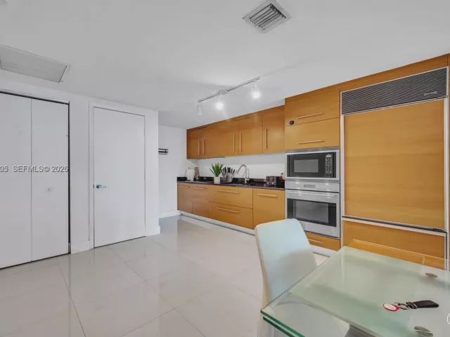 Продажа квартиры #1711 - фото 7302661