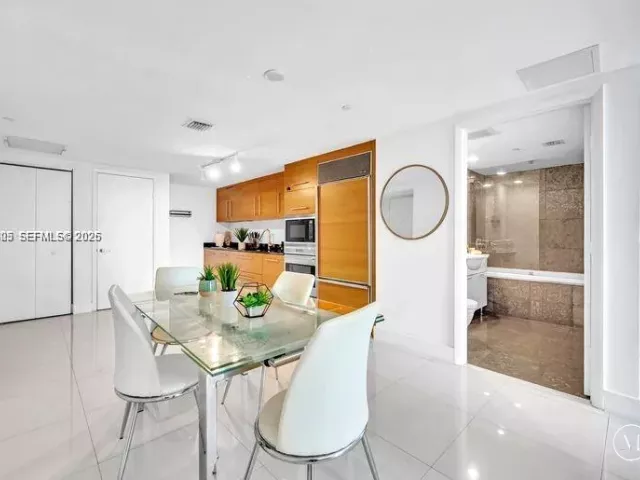 Продажа квартиры #1711 - фото 7302662