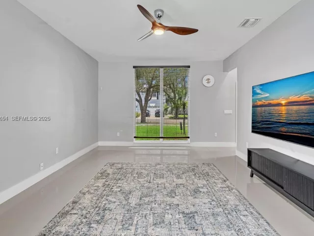 Дом в аренду по адресу 10301 Panama St 0 - фото 7301808