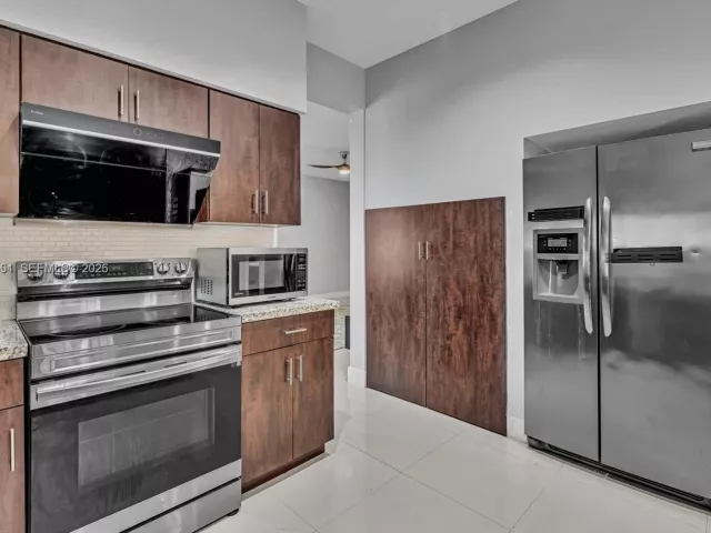 Дом в аренду по адресу 10301 Panama St 0 - фото 7301795