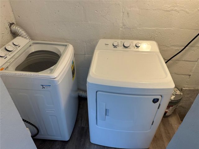 Дом в аренду по адресу 1306 NW 11th Pl - фото 7462928