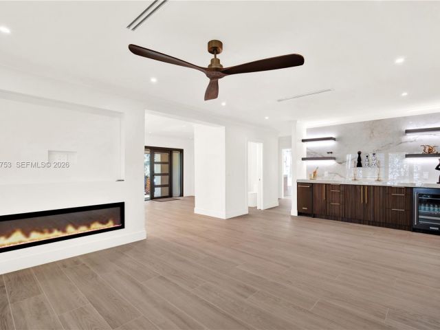 Продажа дома по адресу 600 San Antonio Ave - фото 7470701