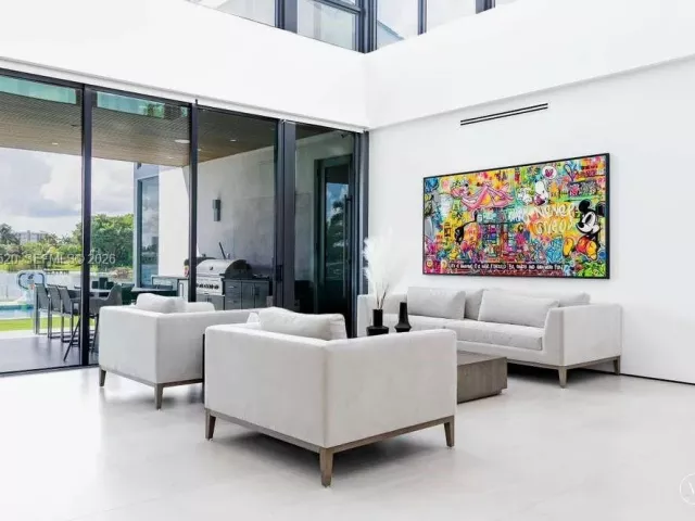 Дом в аренду по адресу 1830 NE 193rd St - фото 7309562