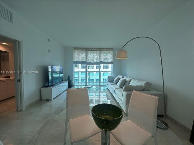 Квартира в аренду номер1402 - фото 7461312