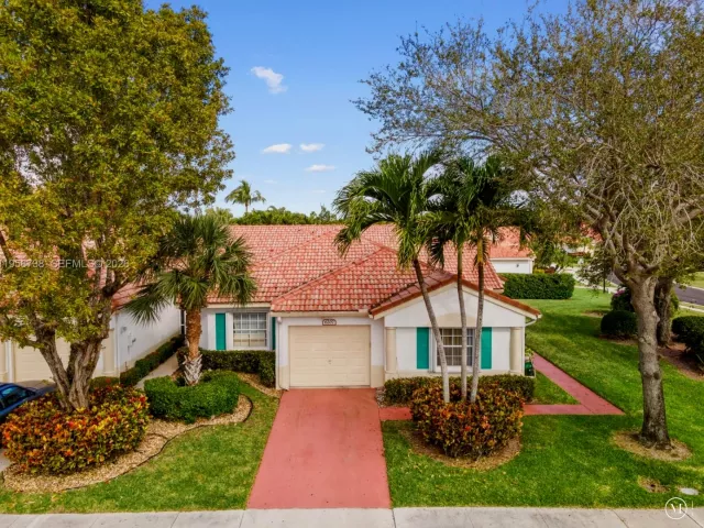 Дом в аренду по адресу 6207 Floral Lakes Dr 6207 - фото 7306882