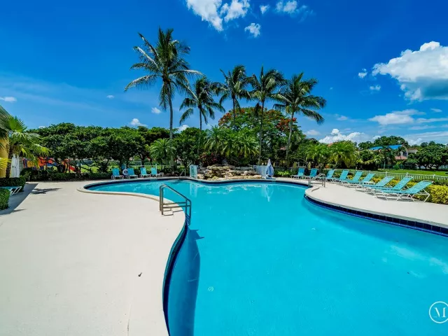 Продажа дома по адресу 8063 Via Hacienda - фото 8973576