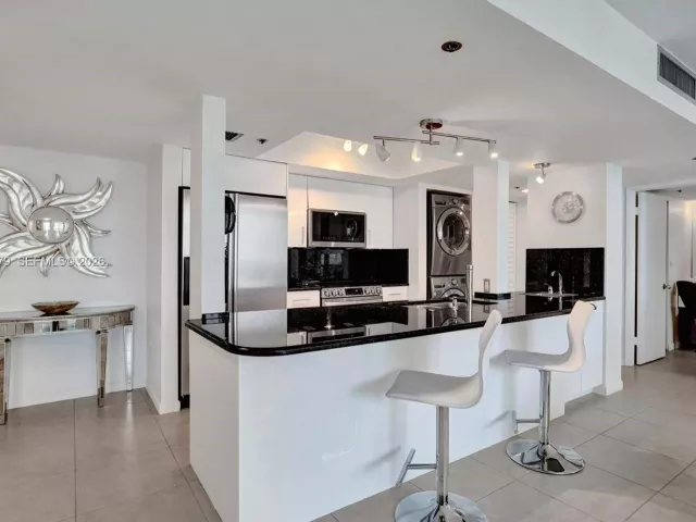 Квартира в аренду номерA-2440 - фото 7313126