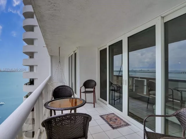 Квартира в аренду номерA-2440 - фото 7313130