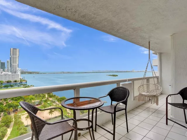 Квартира в аренду номерA-2440 - фото 7313131