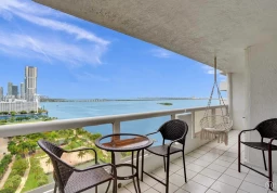 Квартира #A-2440