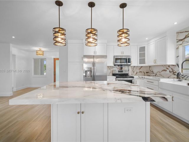 Продажа дома по адресу 13826 Kaiser Trl - фото 7370575