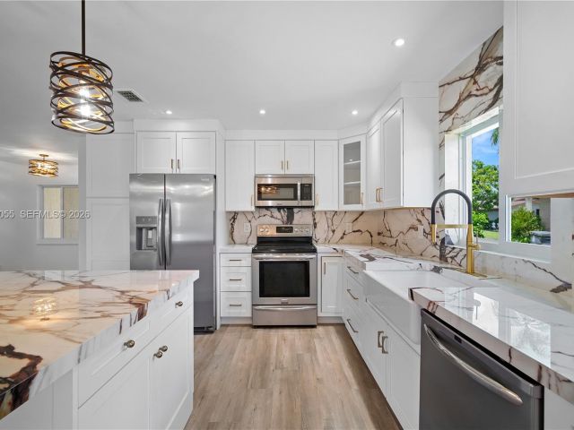 Продажа дома по адресу 13826 Kaiser Trl - фото 7370593